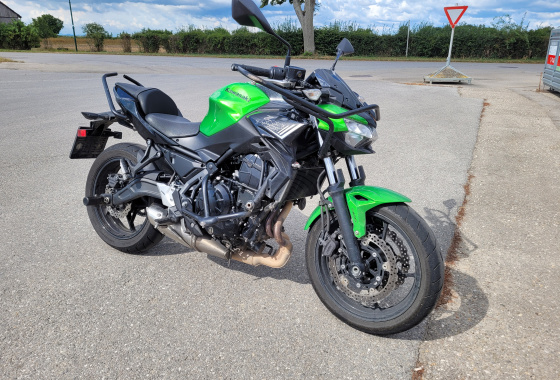 Kawasaki Z 650 niedrig