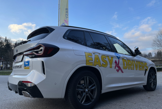 BMW X3 + Pongratz Tandem-Anhänger