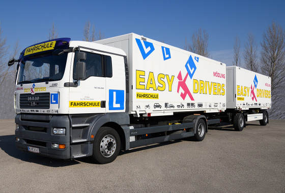 „CE“ Kraftwagenzug