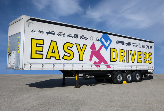 „E“ Sattelanhänger-Schmitz